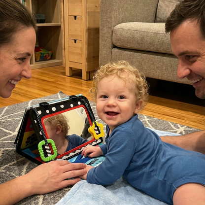 Sensorisches Bauchspielzeug mit Quietsche | 0–12 Monate