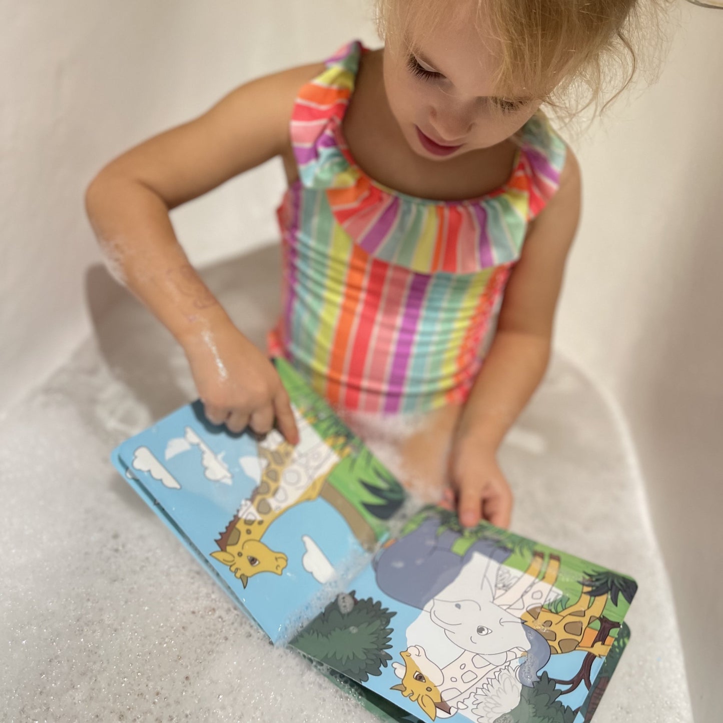 Водна книжка за оцветяване Dinosaurs (6+ месеца)